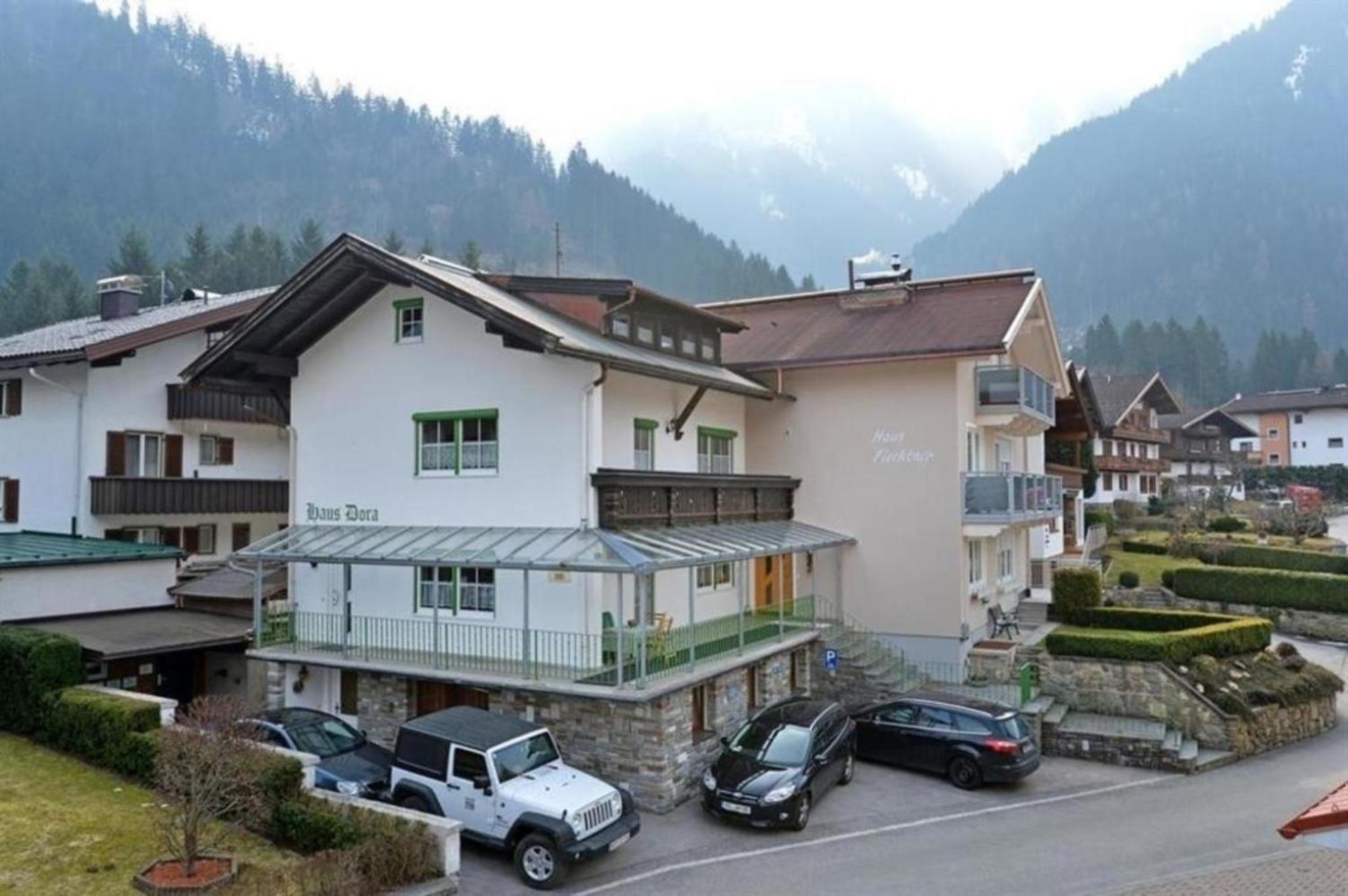 Haus Dora Apartment 1 Filzenkogel Mayrhofen Ngoại thất bức ảnh